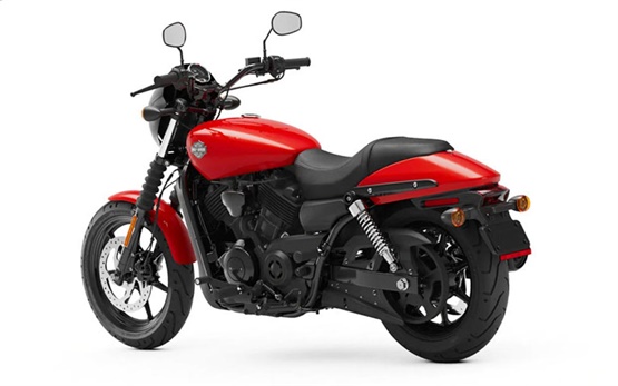 Harley-Davidson Street 500 - alquilar una moto en Chipre