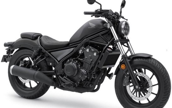 Honda REBEL 500 CMX - наем на мотор в Лисабон