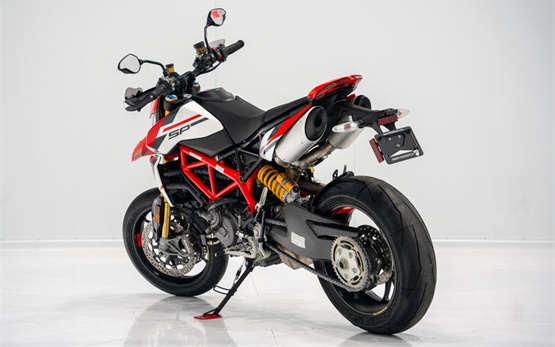 DUCATI HYPER 968 - motorbike rental Milan