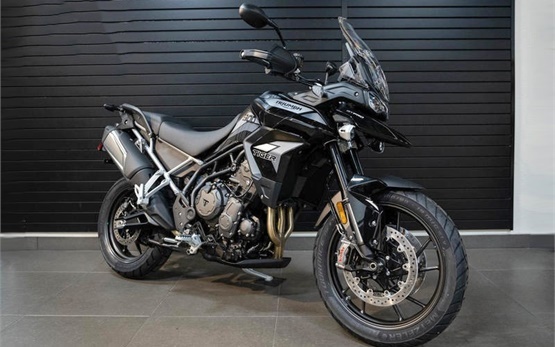 Triumph Tiger 900 GT PRO - аренда мотоцикла Барселоне